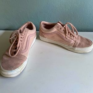 Pink Low Top Old Skool Vans